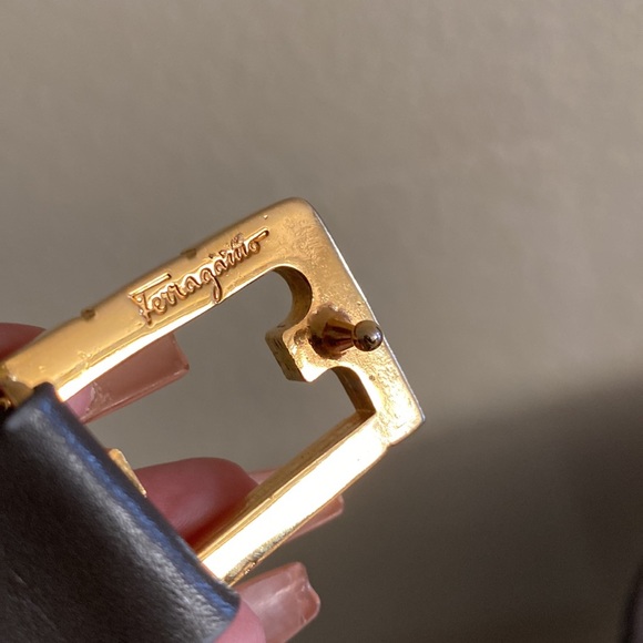 Salvatore Ferragamo women’s belt - Picture 7 of 10